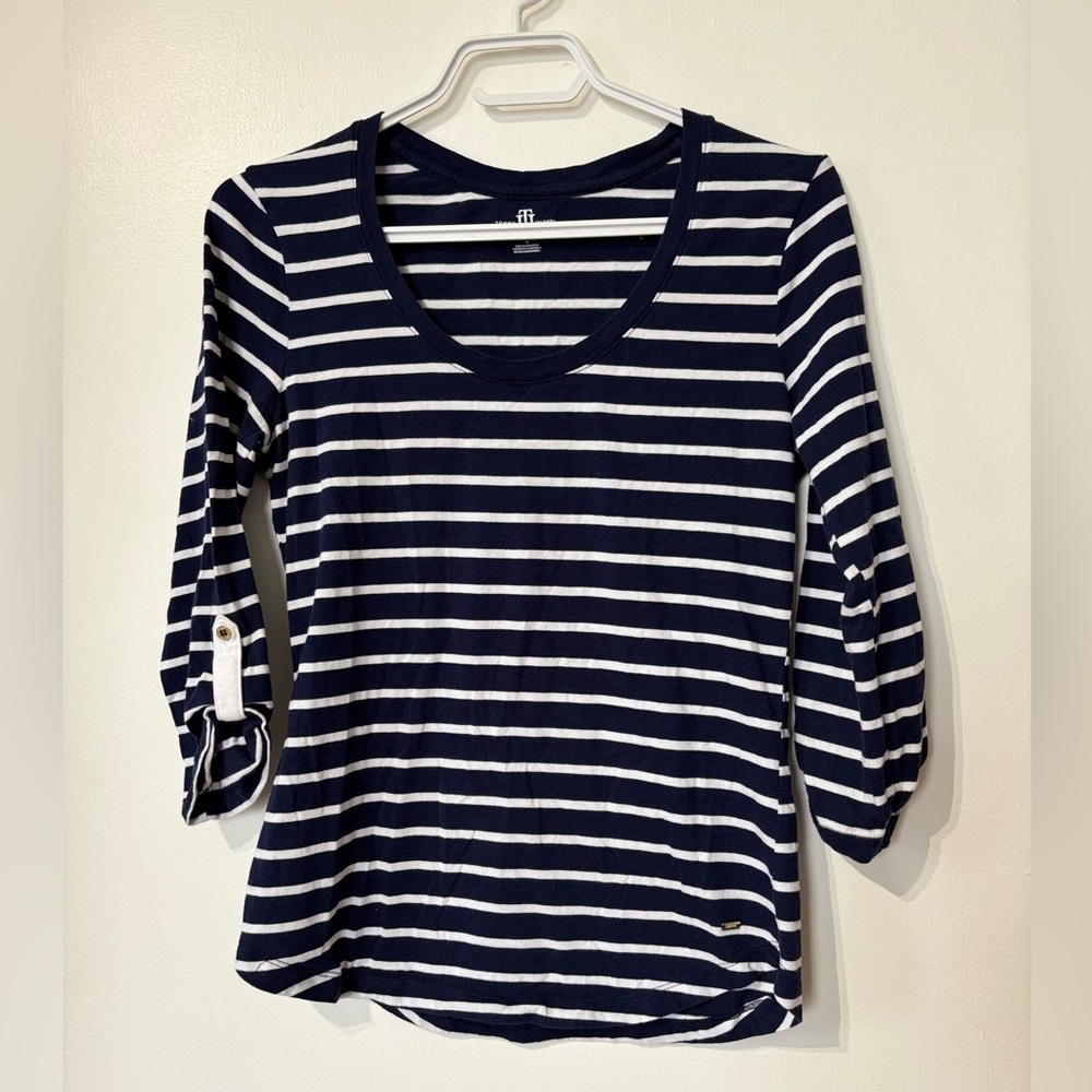 Tommy Hilfiger Striped Long Sleeve Tee – Size M 💙